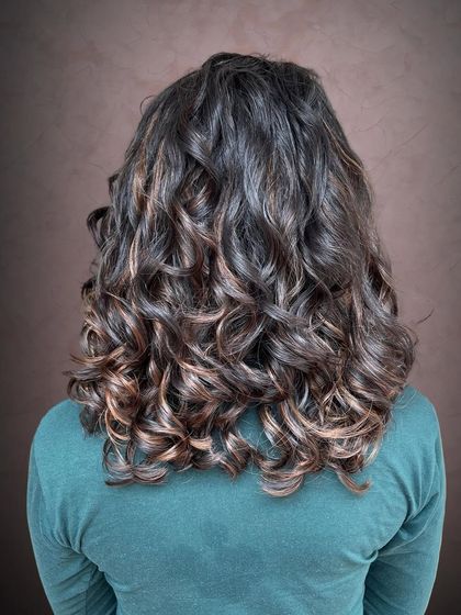 Rohit - Haircuts Custom Hair Color photo 13