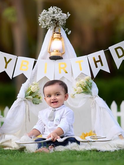 First Birthday & Cake Smash photo 7