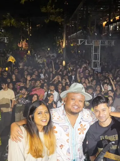Whether it's the full 6-piece band or my intimate acoustic trio, we connect with the crowd on another level. Here's a shot with my trio after an amazing night, sharing the love with an audience that gave us everything.