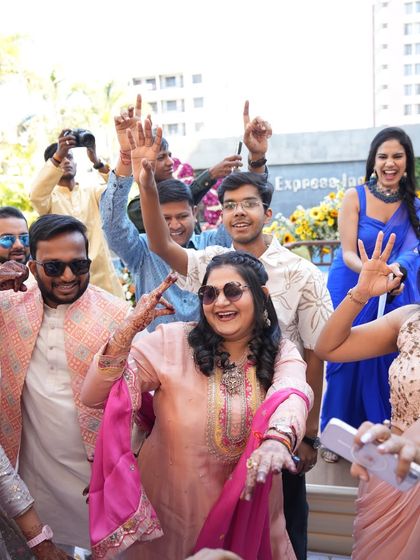 Look at that energy. This is the result of a great daytime party, where guests let loose and dance their hearts out.