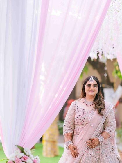 Modern Pastel & White Bridal Looks photo 47