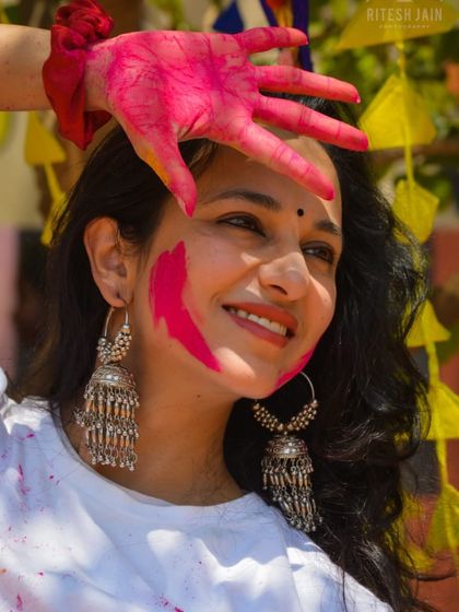 Meenal Dubey - Dance for Events & Parties Holi Dance Parties photo 8