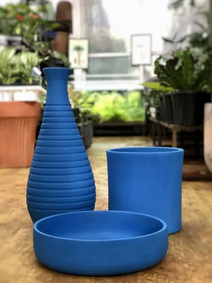 We can't get over these Prussian Blue beauties we're customizing for a restaurant project. The bold color and clean lines make these terracotta pots a modern and stylish choice.