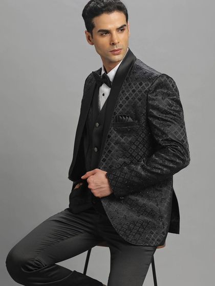 CandidMen - Sale of Pre-Loved Men's Occasion Wear The Pre-Loved Steal Rack: Suits & Tuxedos photo 5