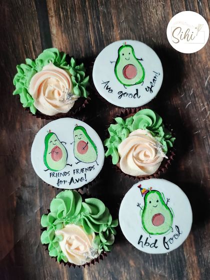 I had a great time making these "avo-dorable" avocado cupcakes. The set features a mix of hand-painted avocado characters with cute puns and buttercream floral designs.