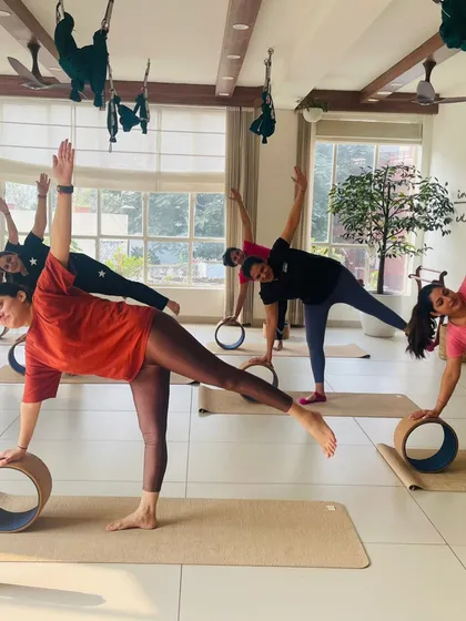 The energy of our community shines in this wheel yoga class. With smiles and shared determination, we use the yoga wheel to deepen backbends, challenge our balance, and open our hearts. It’s a beautiful way to explore your limits together.