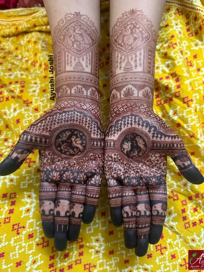 Another look at the beautiful dark stain, showing the intricate details of the lovebirds and elephants with perfect clarity.