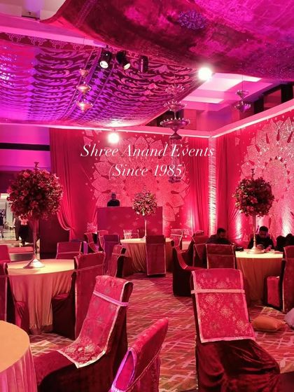 Elegant Seating & Ambiance photo 18