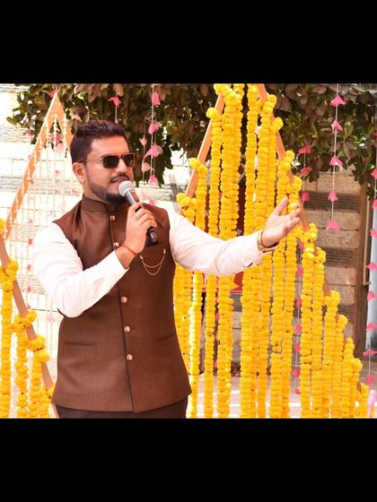 Emcee Pramod - Wedding Emcee & Host Vibrant Haldi & Mehendi Ceremonies photo 36