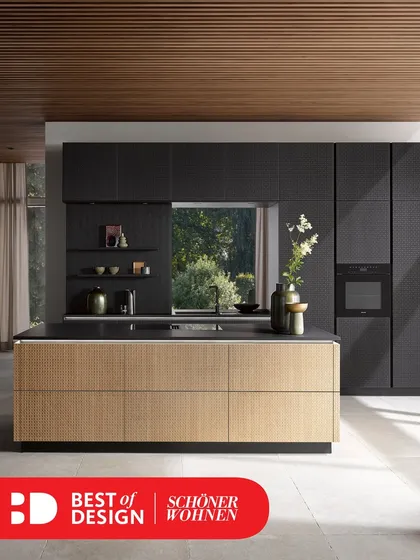 Our Viennese wickerwork veneer front was honored with the Best of Design award by SCHÖNER WOHNEN, Germany’s leading interior design magazine. It’s a reinterpretation of 19th-century craft with modern engineering.