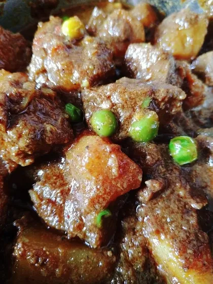 This Metey Chochhori, or spicy mutton liver stir-fry, is a dish full of memories. It was recommended by a friend after my son was born, and now it's a family favorite that I love to cook for my patrons.