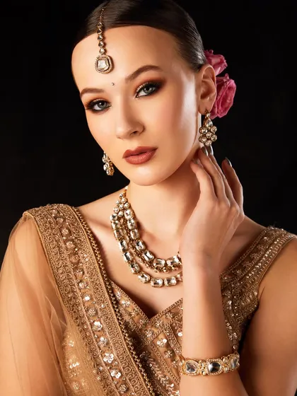 A close-up of the snatched bridal glam, highlighting the perfect winged liner and flawless skin.