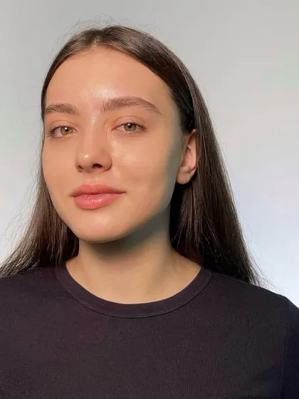 A gorgeous result from our artist Polina. This is a brow tint and correction, creating a clean shape that enhances her natural features.