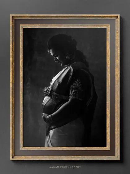 I love showing clients how their portraits can become true works of art. Here, the image is presented in a digital frame to visualize it as a timeless piece for their home.