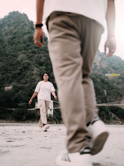 Photoklicker - Pre-Wedding & Couple Photoshoots Riverside & Lakeside Romance photo 11