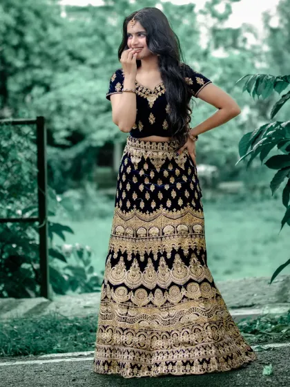 Pre Wedding Attire - Pre-Wedding Outfit Rental Regal Lehengas & Skirt Sets photo 27