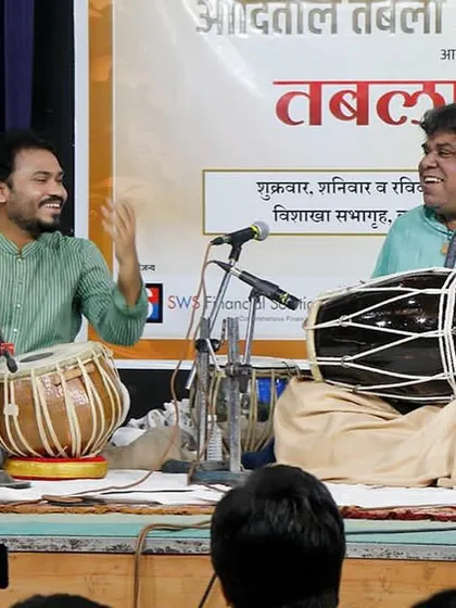 Sharing a smile with the dholak maestro Shri Navin Sharma ji during our 'Sahwadan' (duet) at the Tabla Chilla festival in Nashik. The chemistry between artists is what makes a jugalbandi special.