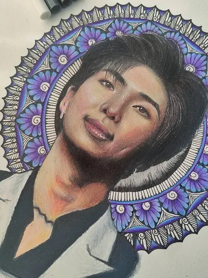 An angled shot of the Kim Namjoon portrait, giving a better look at the intricate details of the mandala.