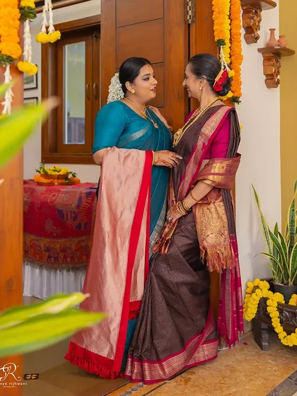 A heartfelt conversation between two family members at a home wedding in Goa. My style is to be a quiet observer of these real, unfiltered moments.