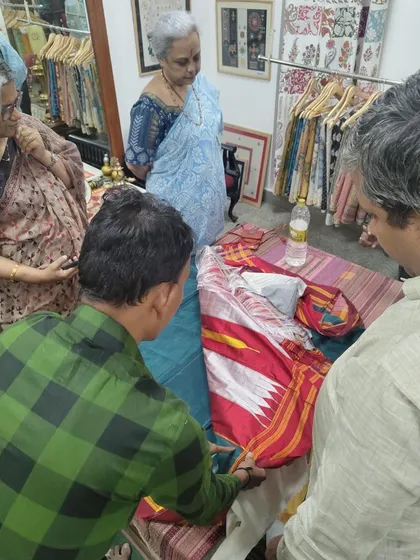I was delighted to host design students from Bagalkot at my studio. Here, they are examining an Ilkal saree with Kasuti work. These interactions are a great learning experience for everyone.