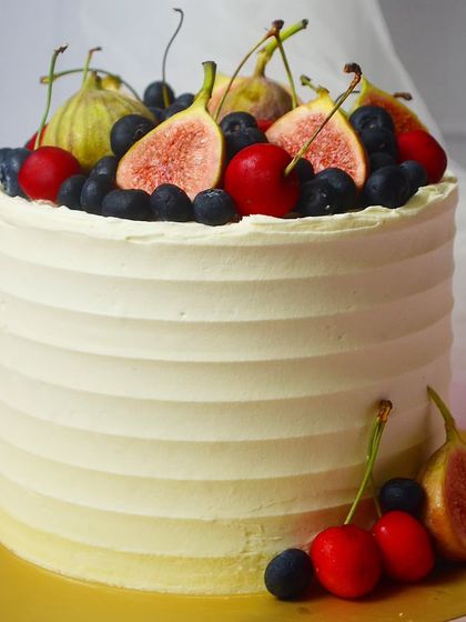 CookieDust by Janice - Custom & Celebration Cakes Elegant Buttercream & Floral Designs photo 5