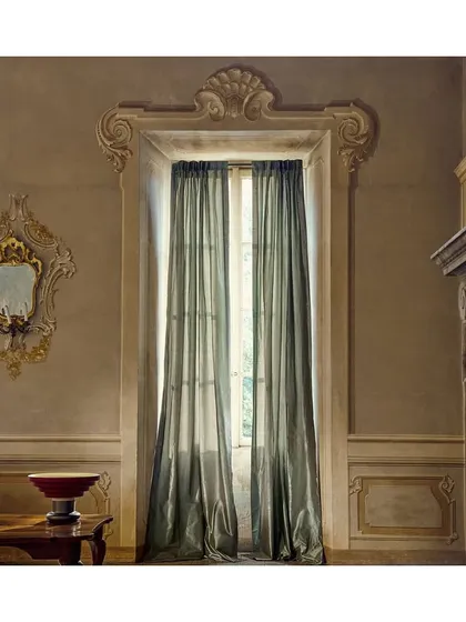 The right drapery completes a room. This evocative silk taffeta from Zimmer & Rohde transforms an interior into a sophisticated oasis, with an elegant iridescent sheen that highlights the expressive beauty of the silk, available in 15 exquisite colorways.