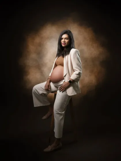 Empowered, elegant, and enduring. This portrait is for the boss lady embracing the miracle of life while owning her power, proving that motherhood is a journey of strength and confidence.