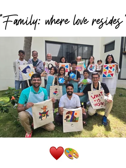 Art is for everyone in the family. I had so much fun with this wonderful group who spent their day together painting custom tote bags and decorative plates.