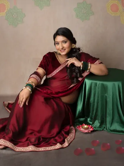 Abhinandan Photography - Maternity Photography Timeless Saree Portraits photo 37
