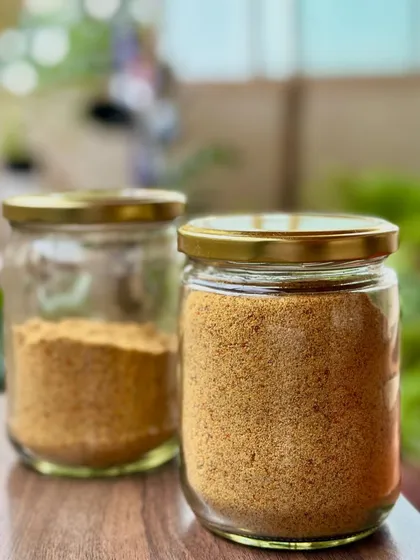 Don't throw away your flaxseeds. This flaxseed pudi (powder) recipe is a great way to use them. It's a mix of roasted dals and seeds, perfect to sprinkle on dosa, idli, or rice for a boost of fiber and healthy fats.