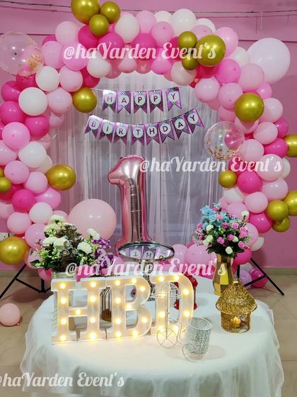 Custom Backdrops & Details photo 36