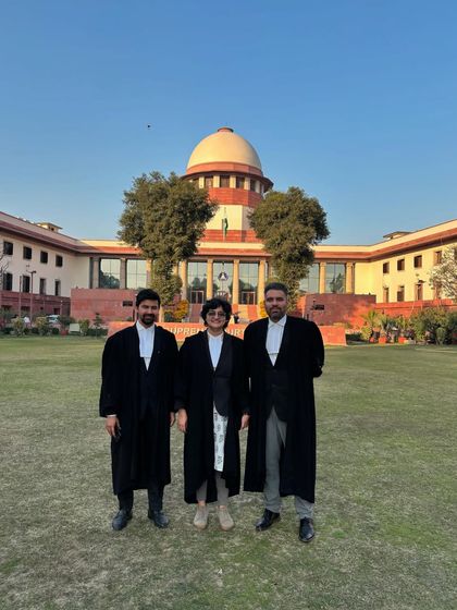 With two fellow Advocates on Record, witnessing the ceremonial bench marking the completion of the 75th year of the Supreme Court. A historic moment to share with colleagues.