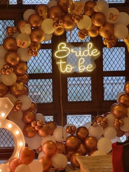 Chic Bachelorette Parties photo 6