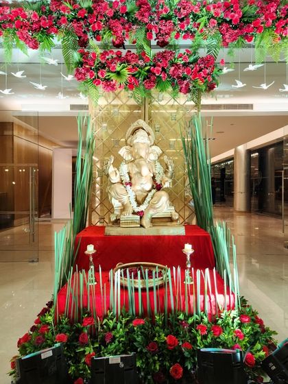 Intricate Decor Details photo 39