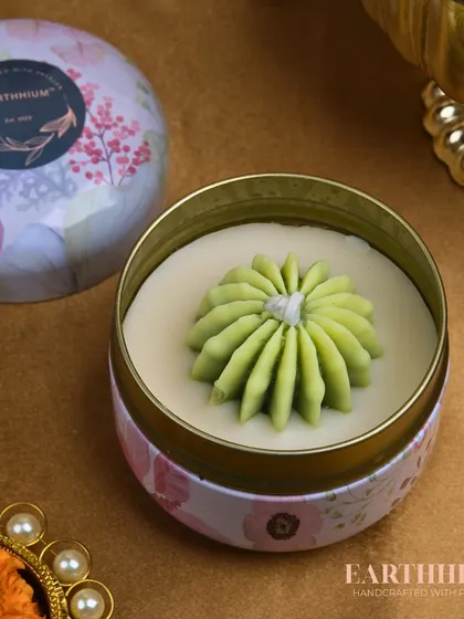 This succulent-style candle in a tin is for those who love unique, botanical designs.