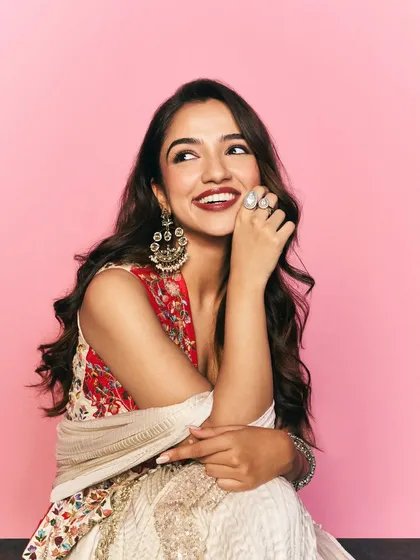 A candid, happy moment from the Myntra festive shoot. The styling here is all about showing how the outfit can be worn comfortably while still looking incredibly elegant.