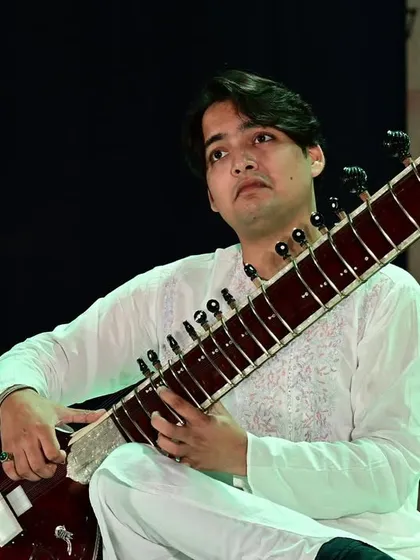 Focused on the strings during the tribute concert. It was important to me to do justice to the spirit of the maestro's music.