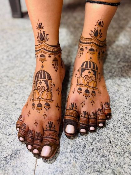 Kanha Mehandi - Bridal Mehndi Elegant Feet Designs photo 4