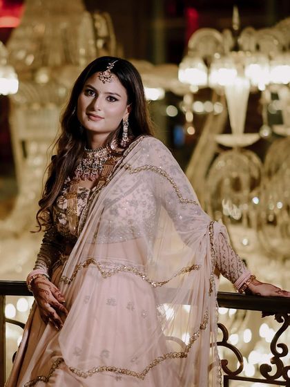 A lovely portrait of Ashi, with the soft lighting from the chandeliers creating a beautiful glow.