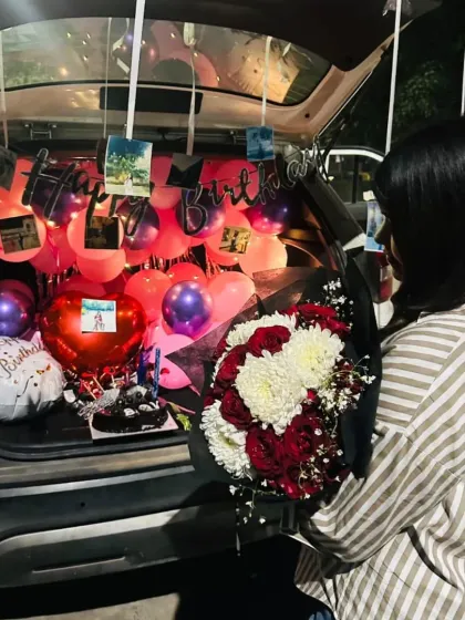 Surprise Car Decorations photo 7