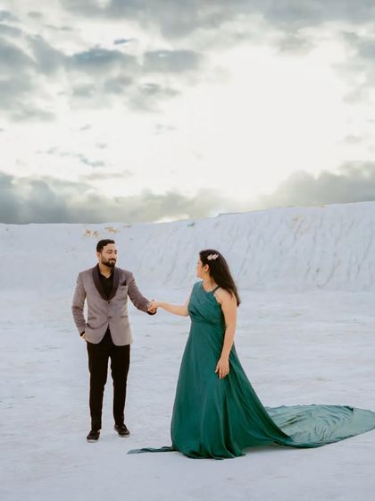 Dreamy Escapes: Unique Landscapes & Gowns photo 51