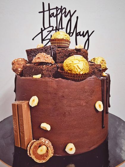 Sampada - Custom Designer Cakes Simply Sweet & Floral photo 21