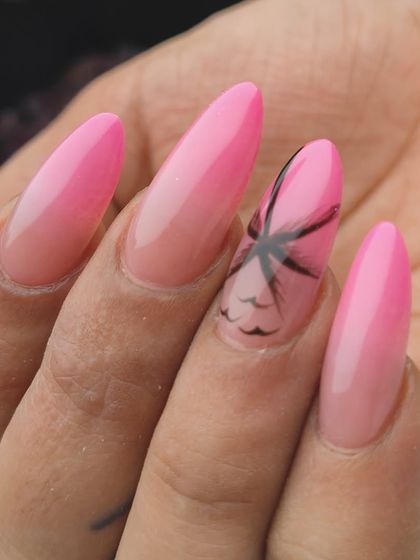 Intricate Hand-Painted Art photo 12