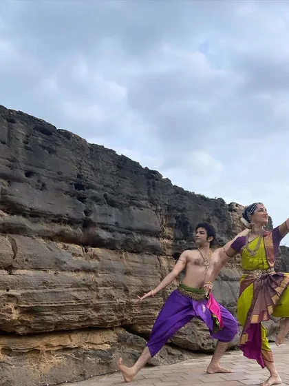 A pre-show shot in Diu. The natural landscape provided a stunning, raw backdrop that contrasts beautifully with the refined classicism of our dance forms.