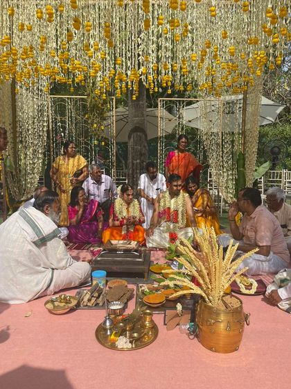 Sacred Vows: Mandap & Vedi Ceremonies photo 3
