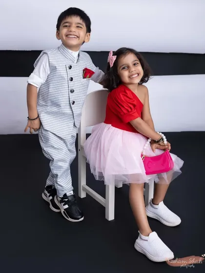 That special bond between a brother and sister. My studio sessions are all about letting their unique personalities shine through together in a fun, relaxed environment.