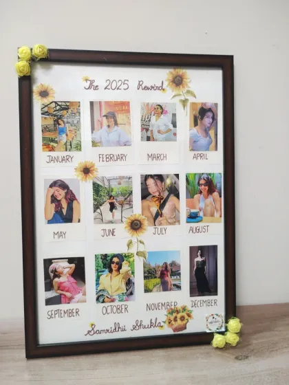 The full view of the sunflower-themed calendar frame, a perfect personalized gift for the new year.