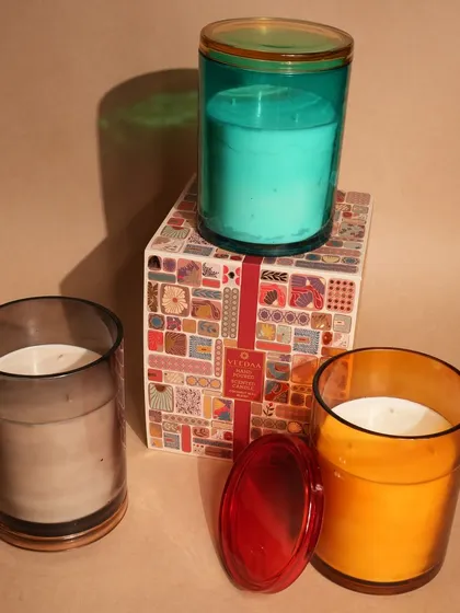 A curated selection from our extensive product portfolio, showcasing the diverse range of fragrances, colors, and designs we offer. Each image highlights the beauty and versatility of our candles, diffusers, and gift sets.