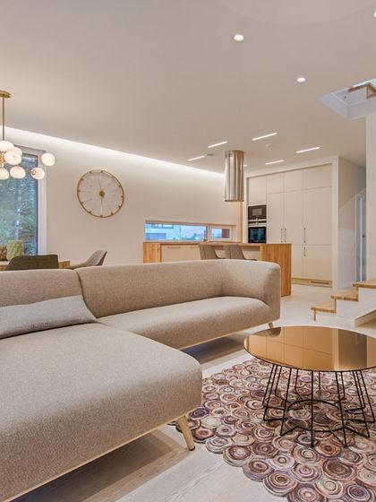 Living & Dining Spaces photo 4