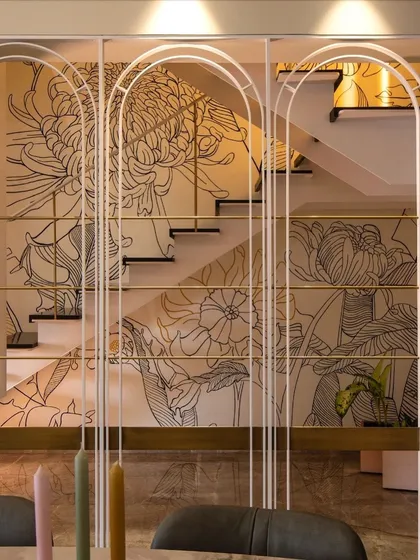 Our tropical line-art mural featured by The Artist Fix.